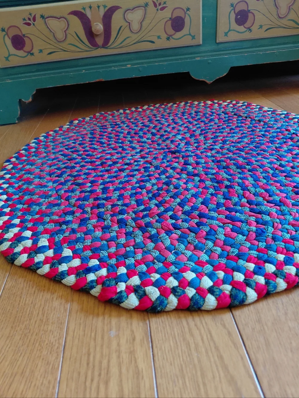 Antique pre 1920s family owned handmade round red & blue braided rag rug - 29